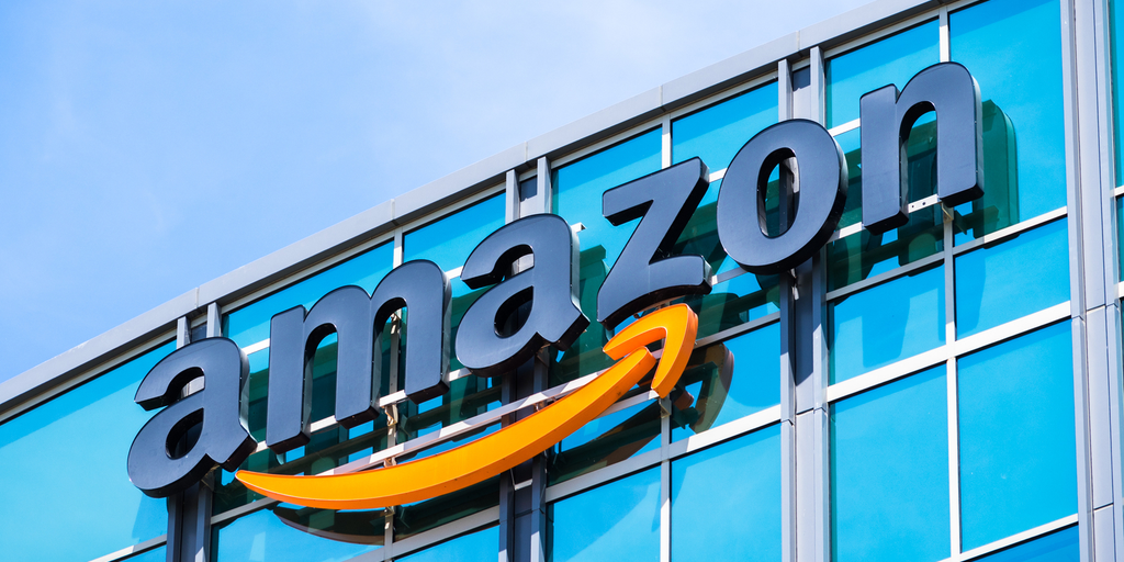 Amazon Starts Deploying Satellites in Bid to Challenge Elon Musk's Starlink