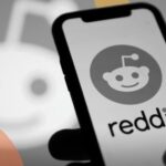 Reddit Stock Plunges 30% as Google's AI Search Hits Traffic and User Growth